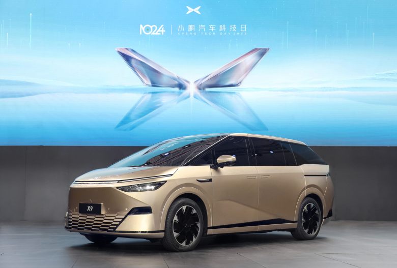 Mobility new energy vehicles electric vehicles EVs multi-purpose vehicles mpv xpeng motors xpev x9 byd tesla china